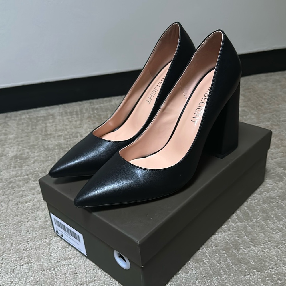 Ambelight Black Leather Heels Size 8.5